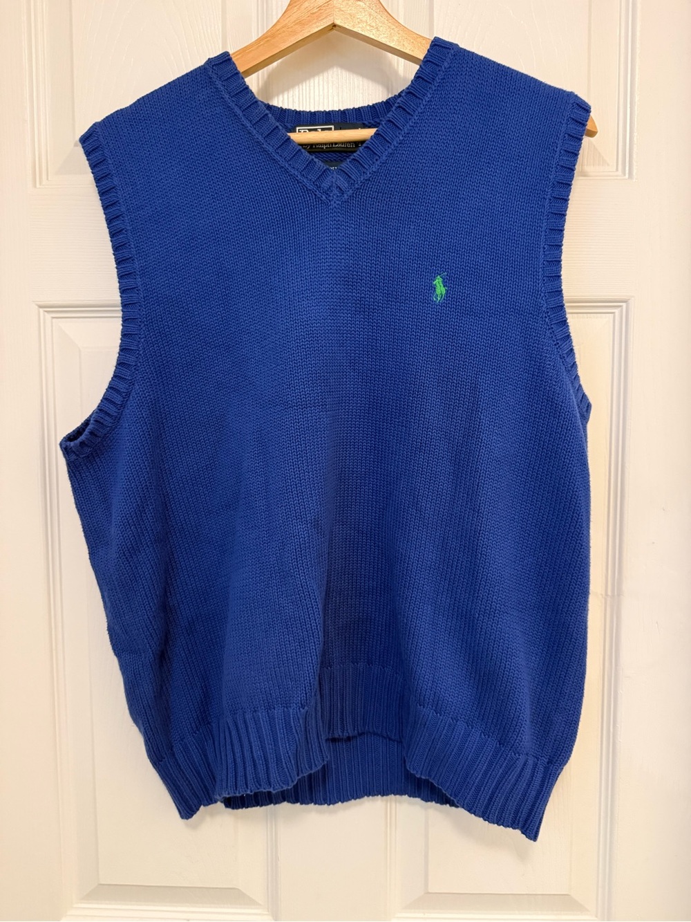 Like New Vintage Polo Ralph Lauren Blue
100% Cotton V-Neck Sweater Vest